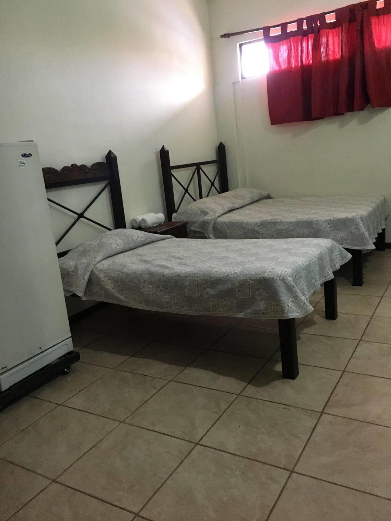 Apartotel Gaviotas Jacó Εξωτερικό φωτογραφία